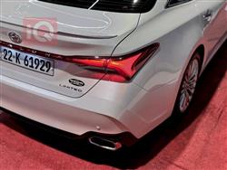 تويوتا أفالون